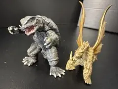 キングギドラ 1965 ガメラ　フィギュア