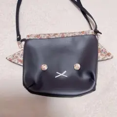 【美品】 リバティ レザー ショルダーバッグ ねこ