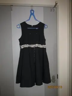 古着　黒いノースリーブAラインワンピース　140サイズ