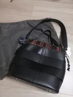 BEVINI☆レザー2wayかごバッグ新品タグ付