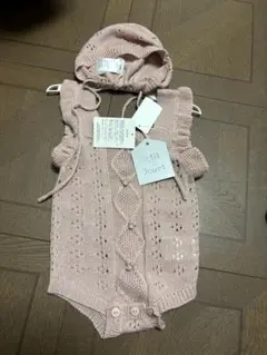 Petit Jouet フリル付きニット風ベビー服　帽子付