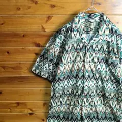 Item thumbnail for item 131a832d-6e7a-41c9-af0d-72c9ba4e4e31