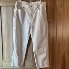 UNIQLO ホワイト ストレートデニムパンツ