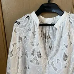 h&m カットワーク 刺繍ブラウス