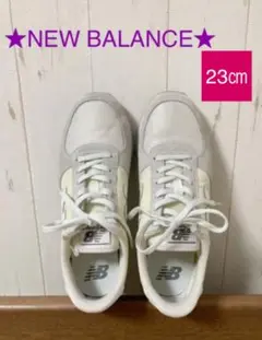 極美 new balance ニューバランス スニーカー WL220WT 白