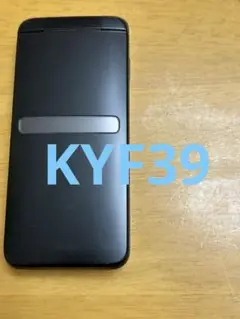 KYF39 GRATINA ブラック　SIMロック解除済み　379