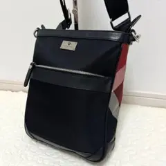 ブラックレーベルクレストブリッジ レザー ショルダーバッグ ノバチェック