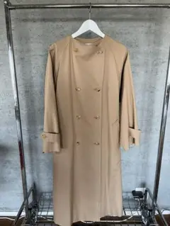 9日の深夜まで出品 H_BEAUTYu0026YOUTHノーカラートレンチコート