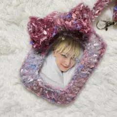 Item thumbnail for item ef8b6c4f-bdb4-4c62-9a3c-d7c7f6b0ad46