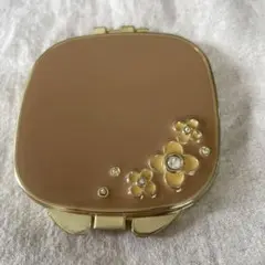 Item thumbnail for item d767ae5d-9948-4ce3-a14e-0d9a74f8cf66