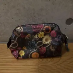 花柄 合成皮革ポーチ