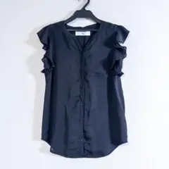 N.Natural Beauty Basic ノースリーブ　フリルブラウス M