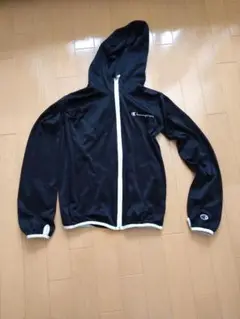 Champion ブラックパーカー 150