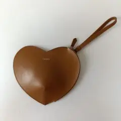 【美品】YAHKI ハート型 クラッチバッグ　MD.BROWN（ブラウン）