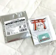 ちいかわ　もぐもぐ本舗　アクリルスタンド
