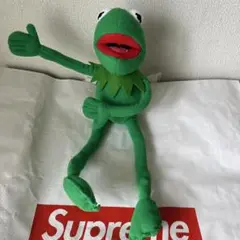【新品未使用】カーミット ぬいぐるみ Supreme Tシャツ 専用 カーミットぬいぐるみ supreme×KERMIT シュプリーム - メルカリ