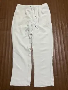 スラックス　ミントグリーン