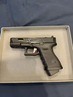 東京マルイ GLOCK 19 gen3 未使用品 未開封スペアマガジン付き