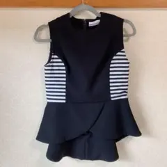 ノースリーブ ペプラム トップス