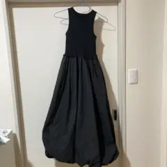 ジルスチュアート　バルーンスカート　ブラック　ワンピース
