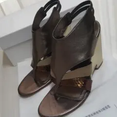 VERONIQUE BRANQUINHO サンダル