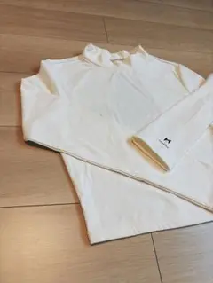 HERFALM ホワイト 長袖 ヨガウェア　トップス　背中開き