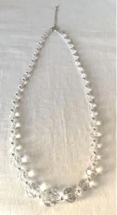 クリスタルストーン ネックレス