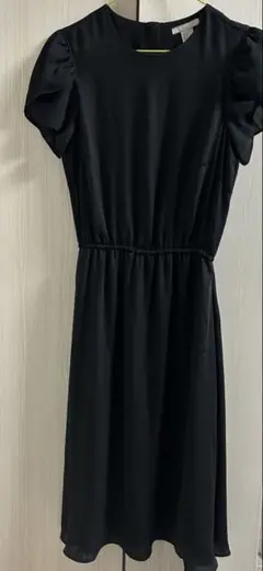 美品　エイチアンドエム　レディース　半袖ワンピース　ブラック　大人可愛い