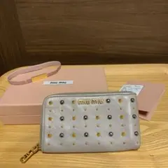 値下げ miu miu スタッズ 小物入れ カードケース コインケース