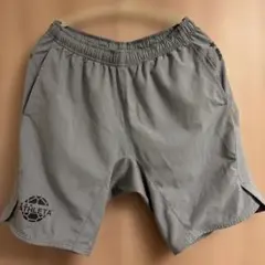 ATHLETA グレー ハーフパンツ