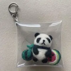 パンダ　夏用　スイカ　キーホルダー