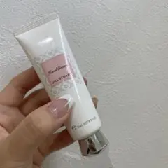 ジルスチュアート　ハンドクリーム