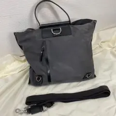 美品 イアクッチ 3way バッグ リュック お洒落 ナイロン 牛革 グレー imgrc0117108691.jpg