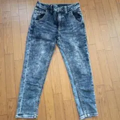 ストレッチジーンズ