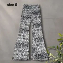 個性派⭐️ノーブランドフレアパンツ【S】ゼブラ柄 総柄 Y2K モノトーン クラブ