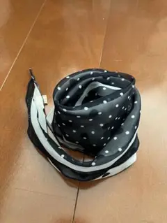 クロコダイル　スカーフ