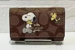 COACH スヌーピーキーケース