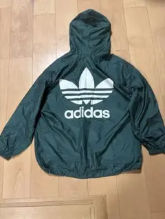 adidas オリジナルス　ピステ上　緑白