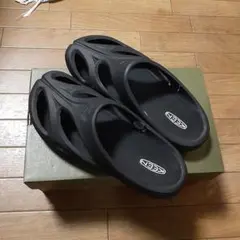 新品未使用KEENシャンティサンダル