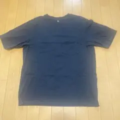 ユニクロ　黒Tシャツ Mサイズ
