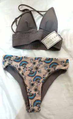 ★トライアングル★水着★正規品★未使用★国内発送★TRIANGL★ 2025年最新】triangl 水着の人気アイテム - メルカリ
