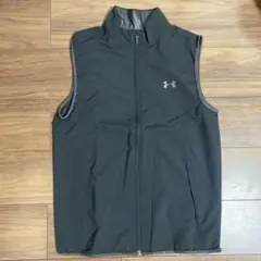 Under Armour ダークグレー ノースリーブベスト