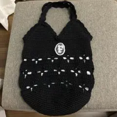 【No.2】ブラックハンドバック　大人可愛い
