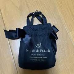 Maison de FLEUR ブラックポーチ