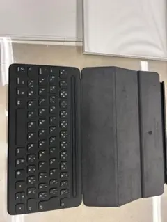 【未使用品】iPad純正 スマートキーボード A1829