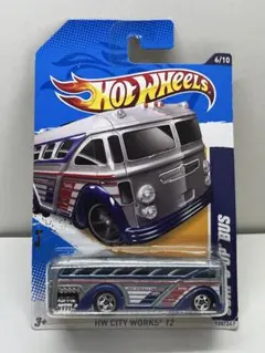 ホットウィール　Surfin' School Bus　重い