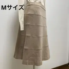 レナウン　LESTERA 毛93% ベージュ フレアスカート ひざ丈Mサイズ