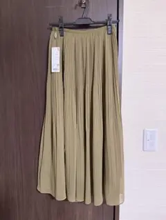 新品未使用　ユニクロ　シフォンスカート