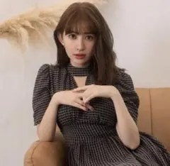 Striped midi dress black