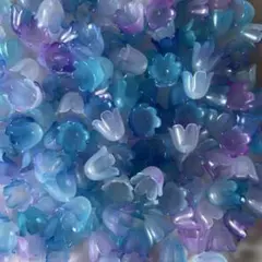 ハンドメイドアクリルビーズ　花　30個　まとめ売り　青系　おすそ分け　③